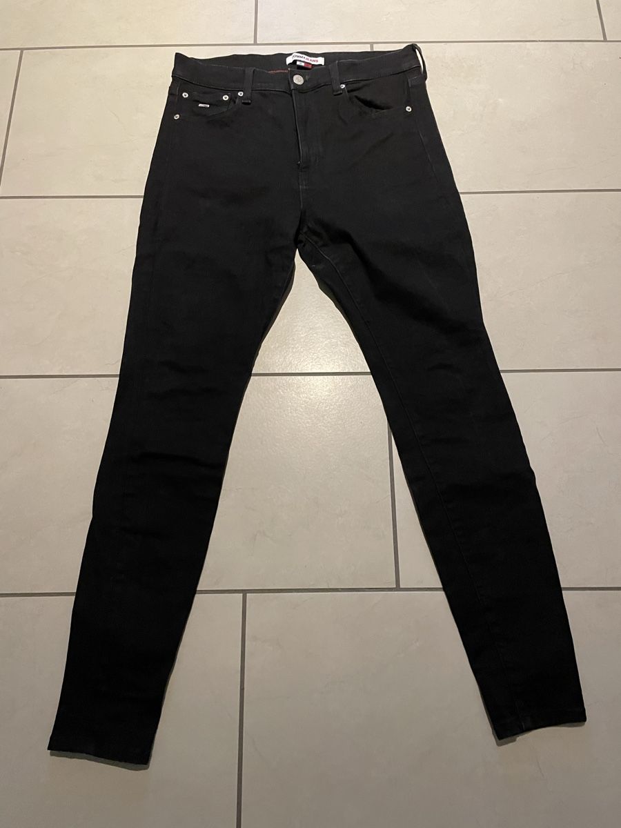 Tommy Hilfiger Jeans: Tommy Hilfiger Jeans – Nuovo (secondo la descrizione) da Lenzburg venduto da jen_thd8