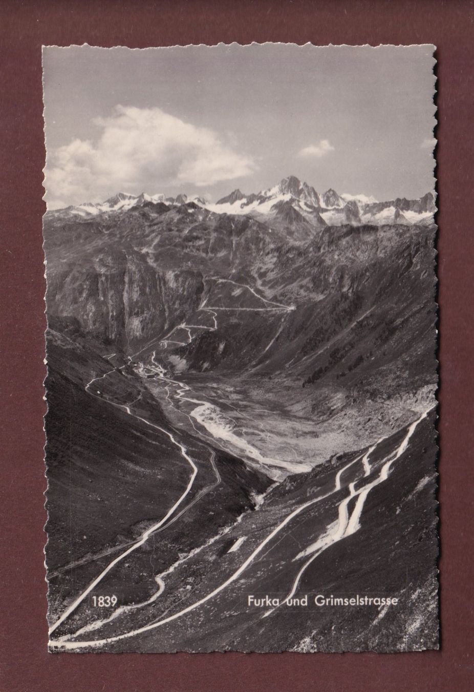 Cartoline postali: FURKA und GRIMSELSTRASSE – Usato da Pully venduto da nicecards-shop