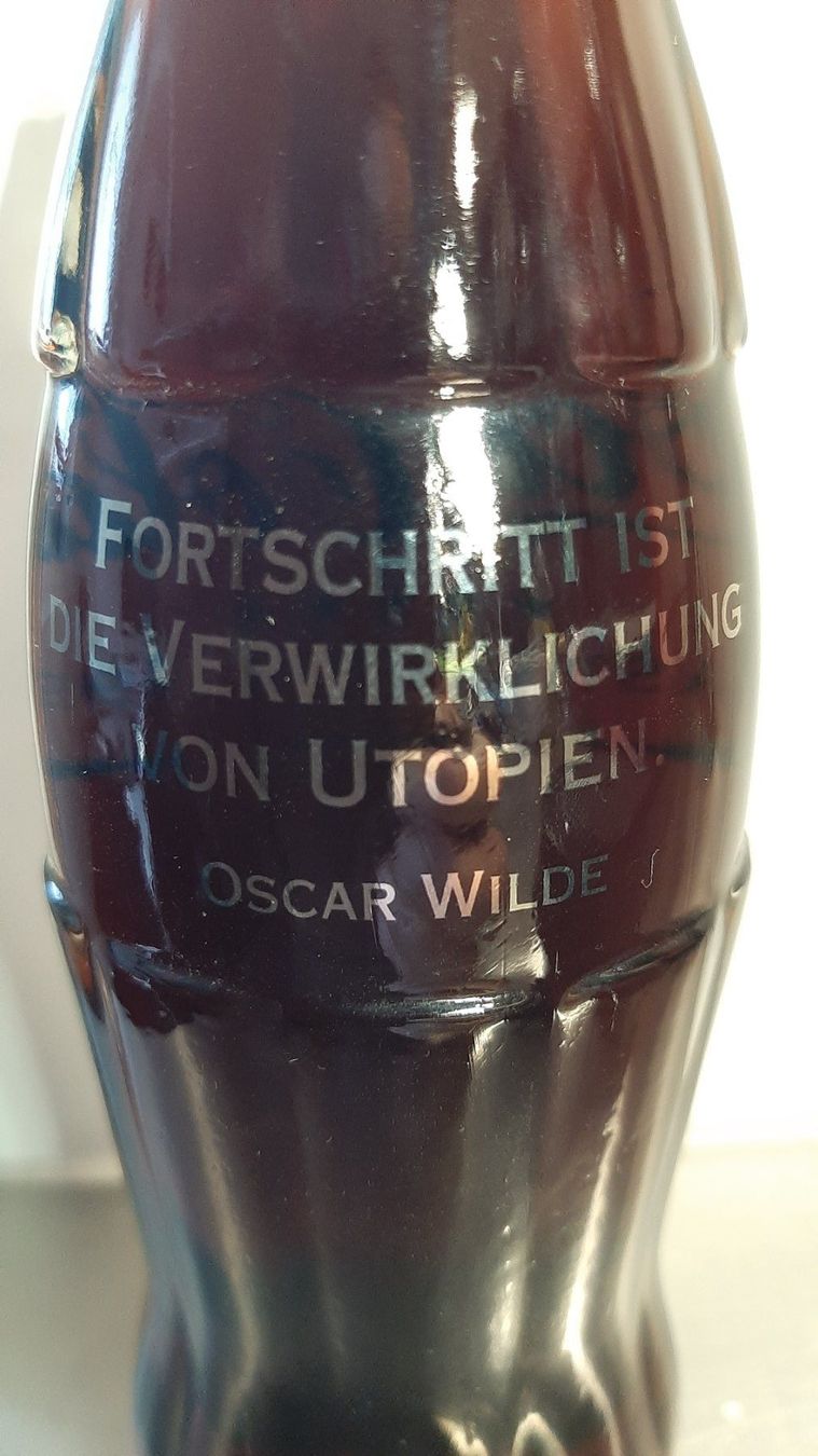 Coca-Cola Bottiglie: Coca Cola Last Edition 1999, Oscar Wilde – Usato da Pfäffikon ZH venduto da Romulus 3