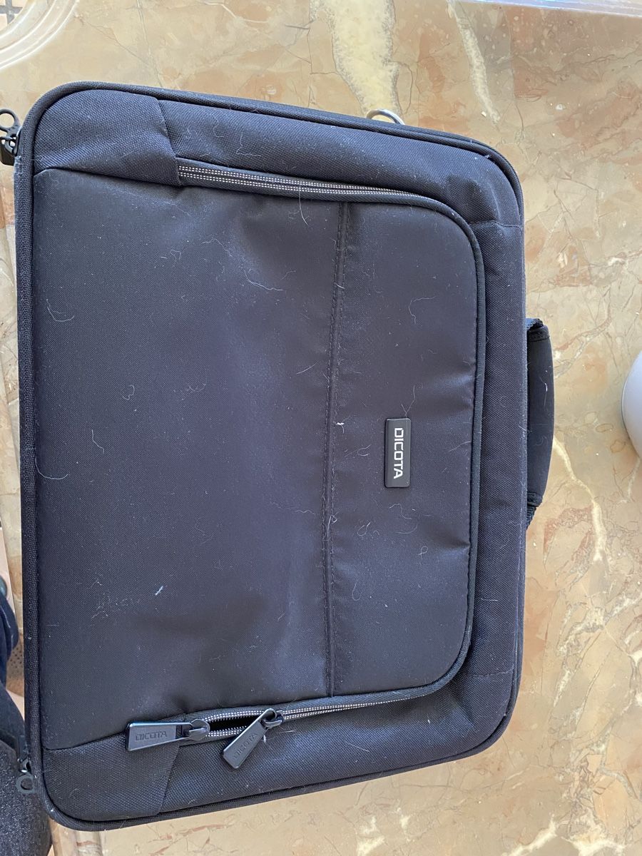 Borse: Laptop Tasche – Usato da Rechthalten venduto da nicole050