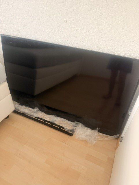 Appareils TV: Smart TV – D'occasion à Binningen par kij_7qxk 1