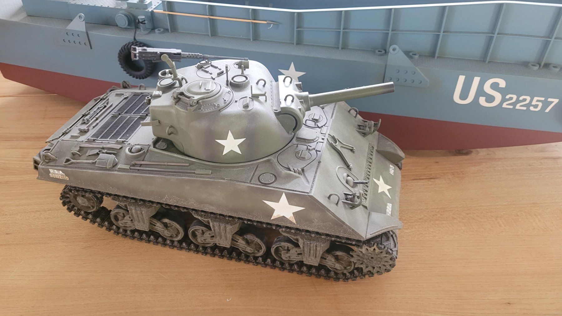 Modellismo RC: 1/16 RC LCM 3 Landungsboot & Sherman Panzer – Usato da Dussnang venduto da Tune0 4