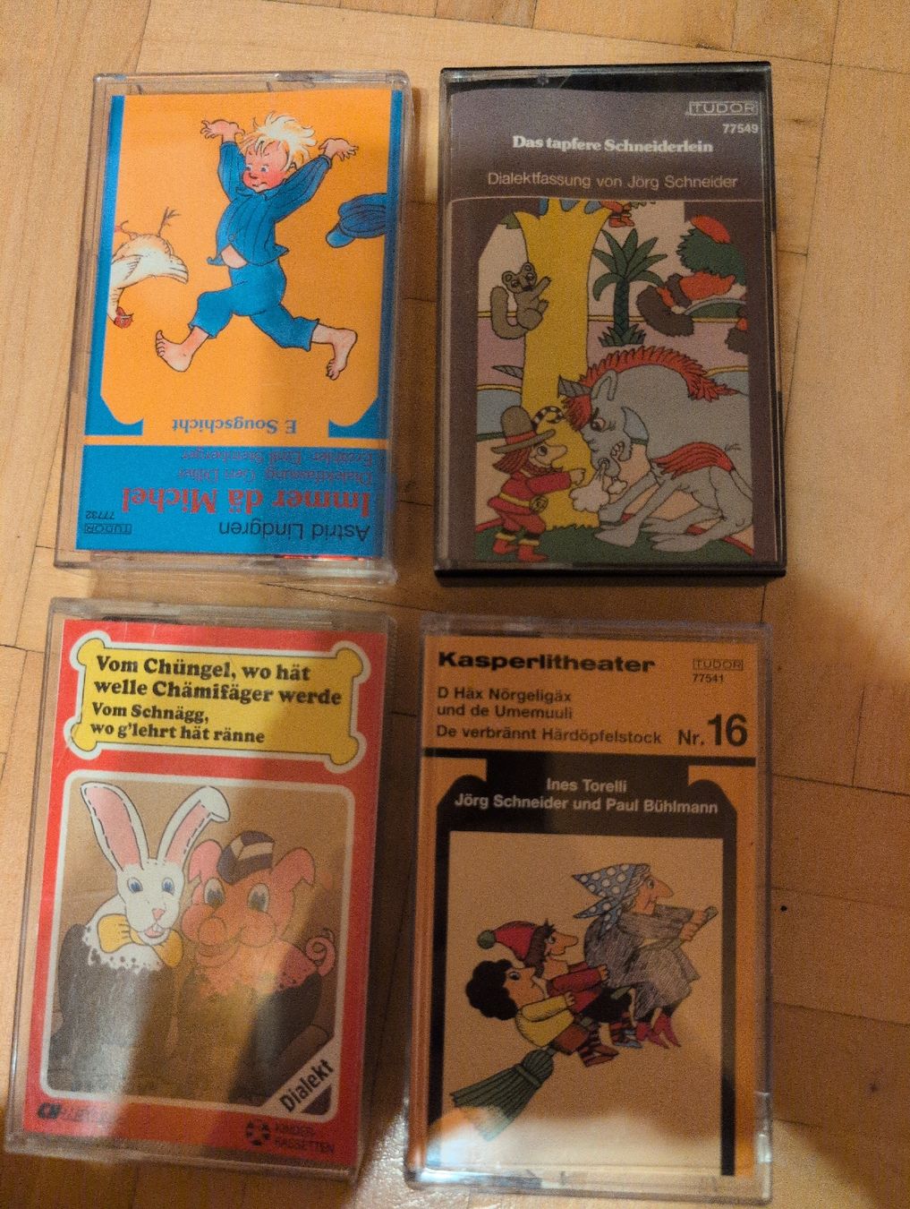 Musicassette: Kinder Kasetten Konvolut – Usato da Aeschi b. Spiez venduto da AngiS. 1