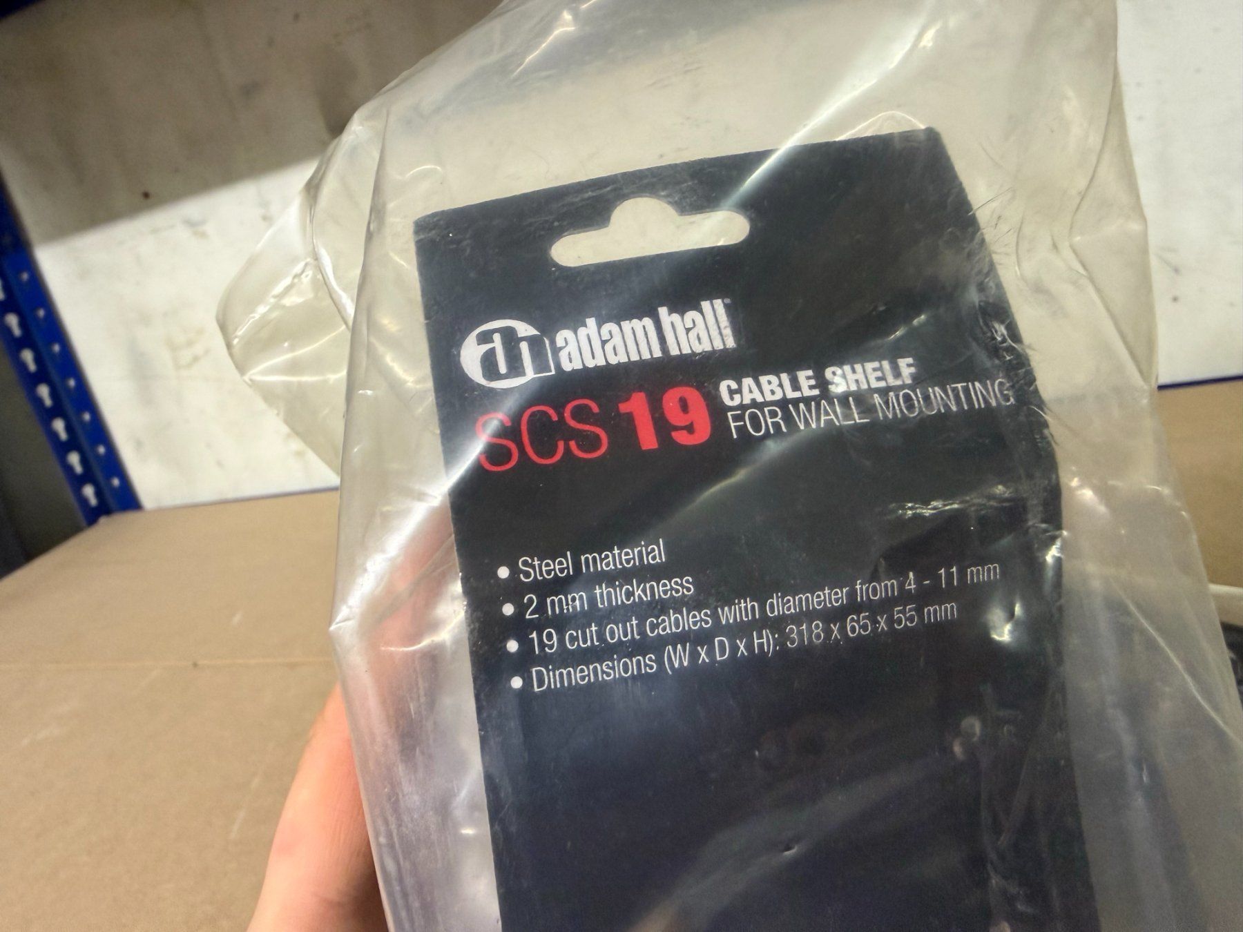 Sonstiges Elektromaterial: Adam Hall SCS19 Wall Mount Cable Holder – Gebraucht aus Bern von diesdastrallala 3