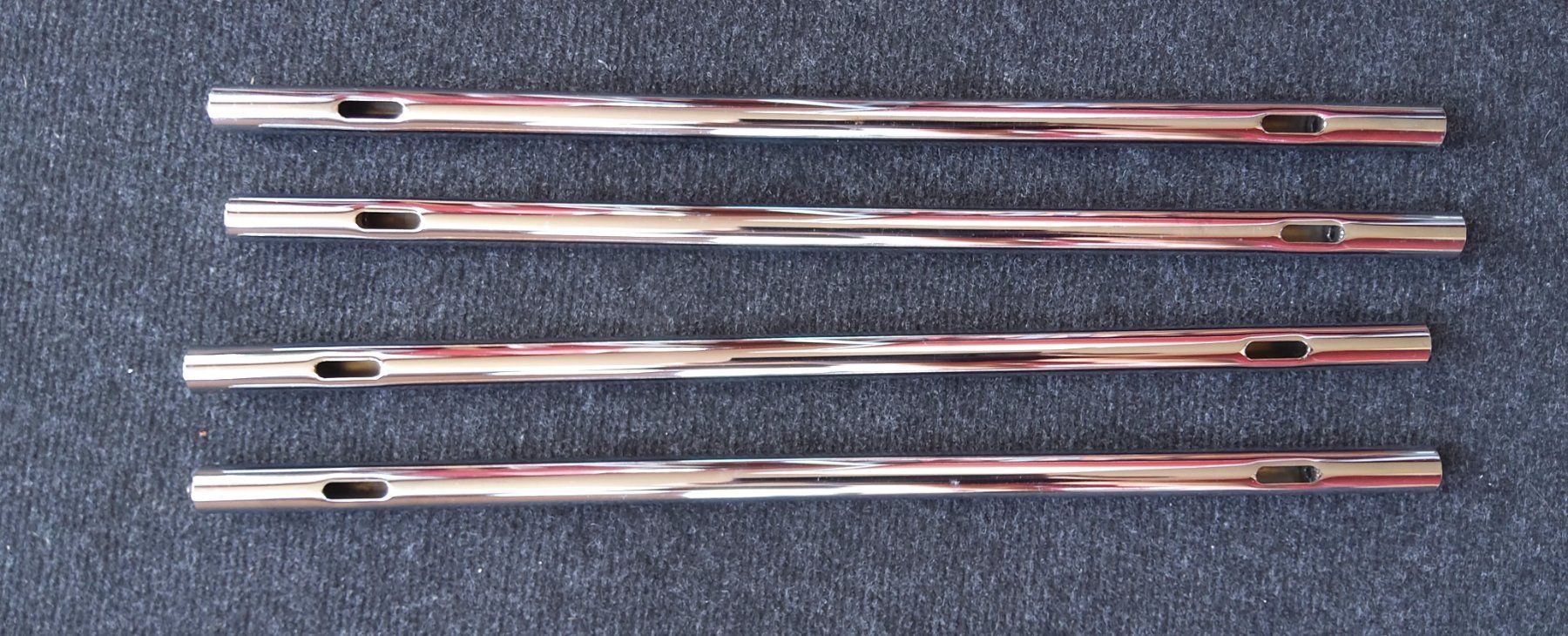 USM Regale: USM Schlitzrohre (50cm) – Gebraucht aus Safnern von Leila2