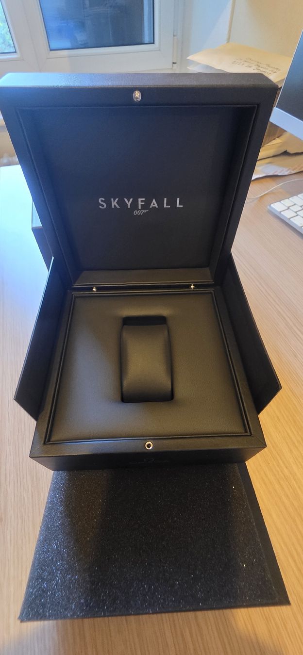 Omega Uhren: Omega Skyfall Box Ecrin 007 – Neu (gemäss Beschreibung) aus Neuchâtel von mywatch4u 6
