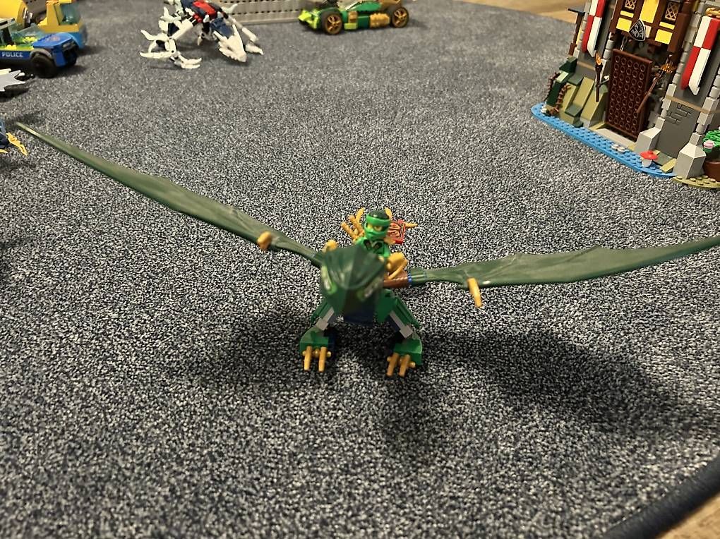 Giocattoli: Lego Ninjago Lloyds grüner Waldrache – Usato da Villmergen venduto da Djamalia001 2