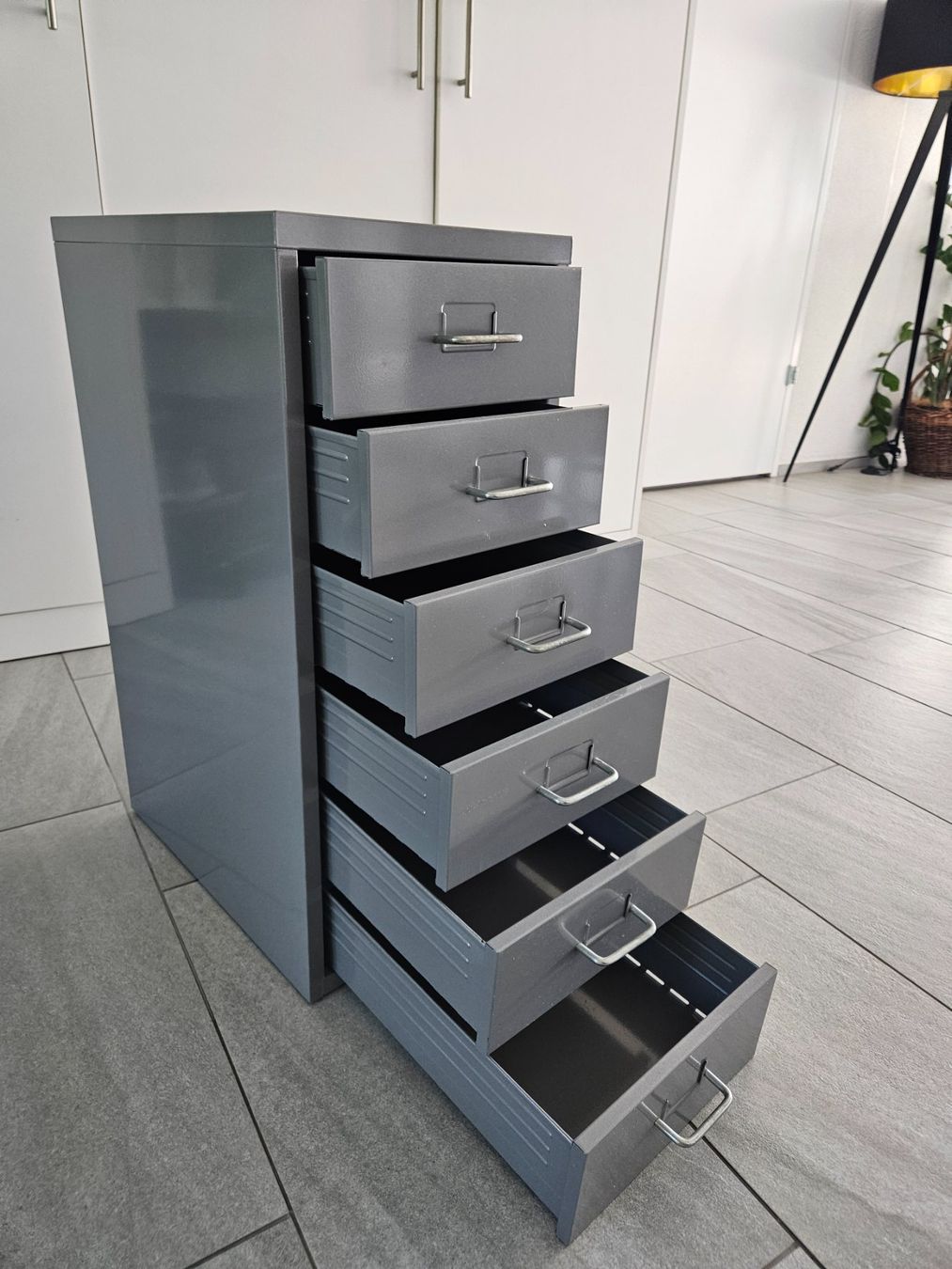 IKEA Schubladenschrank 