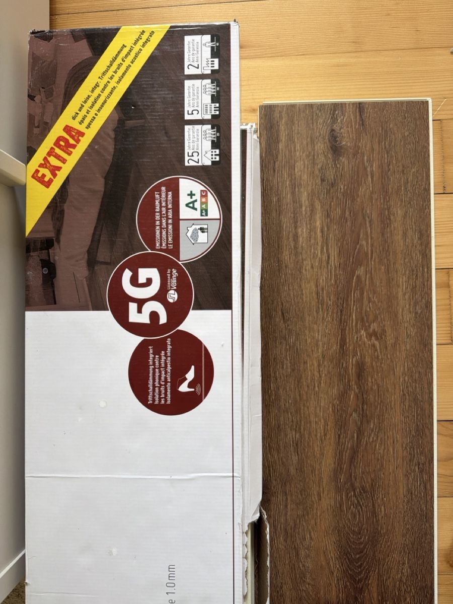 Rivestimenti per pavimenti: Vinyl Designbelag Eiche Malbec – Nuovo e nell'imballaggio originale da Zürich venduto da szy_7zj5 1