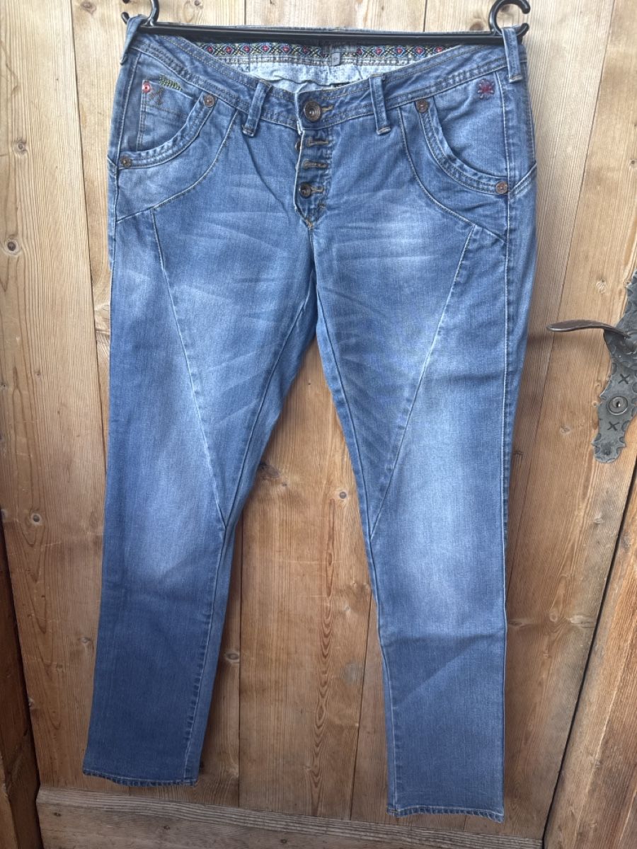 Nile Jeans: Nile Jeans Damen Grösse S Plus – Gebraucht aus Landquart von Happyhippo42