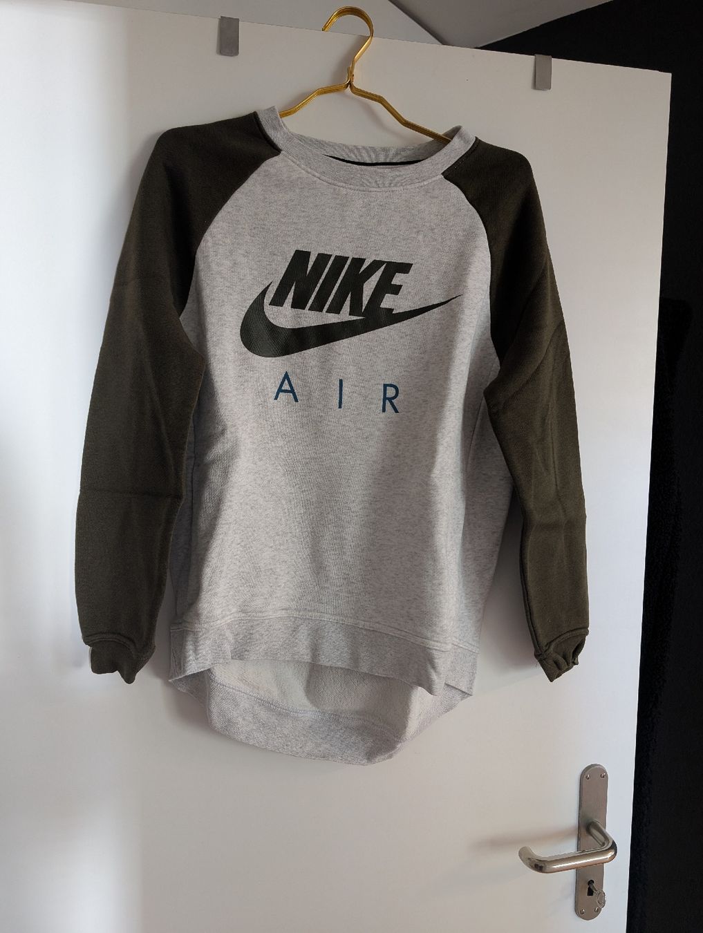 Nike Pullover & Sweatshirts: Nike Air Sweater – Neu (gemäss Beschreibung) aus Wallisellen von sca97
