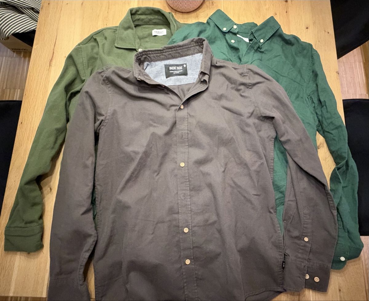 Lots de vêtements: Verkaufe Grösse L Hemden – D'occasion à Kloten par ble_2qbc 4