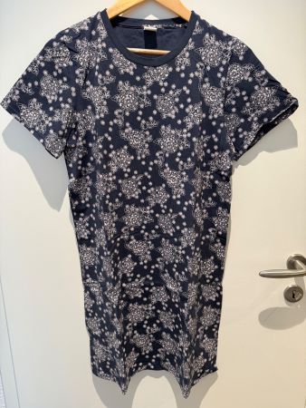 Nachthemd von ISA Damen Gr. S blau mit weißen Blumen NEU