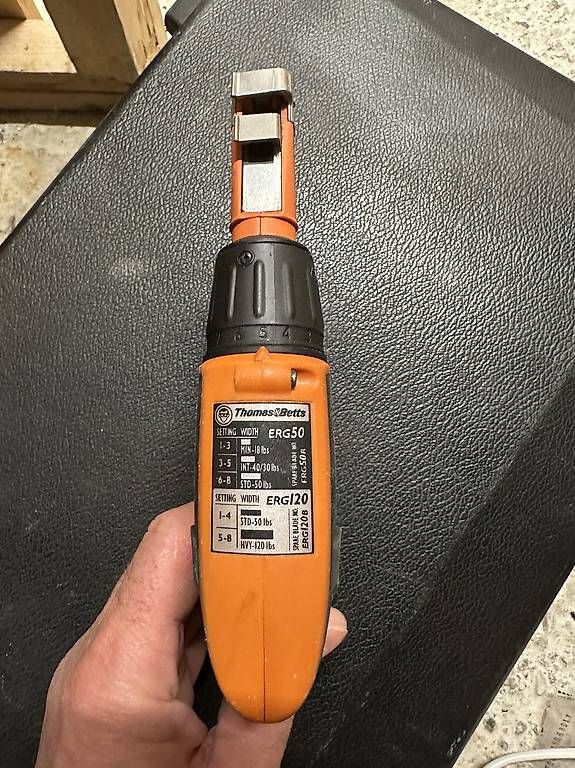 Greifer: Pince a serrer collier et colson  réglable  – Gebraucht aus ecublens von Panter34 2