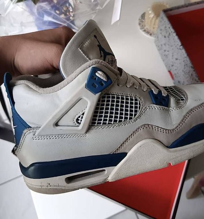 Scarpe da uomo: Nike Air Jordan 4 Retro OG, gr.40 – Usato da Hofstetten SO venduto da Katharina_Nina_Nina 1