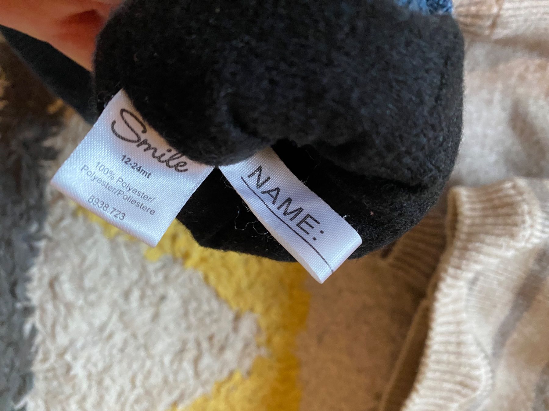 Lots de vêtements: Set Kappen und Handschuhe – D'occasion à Widen par juinl 2
