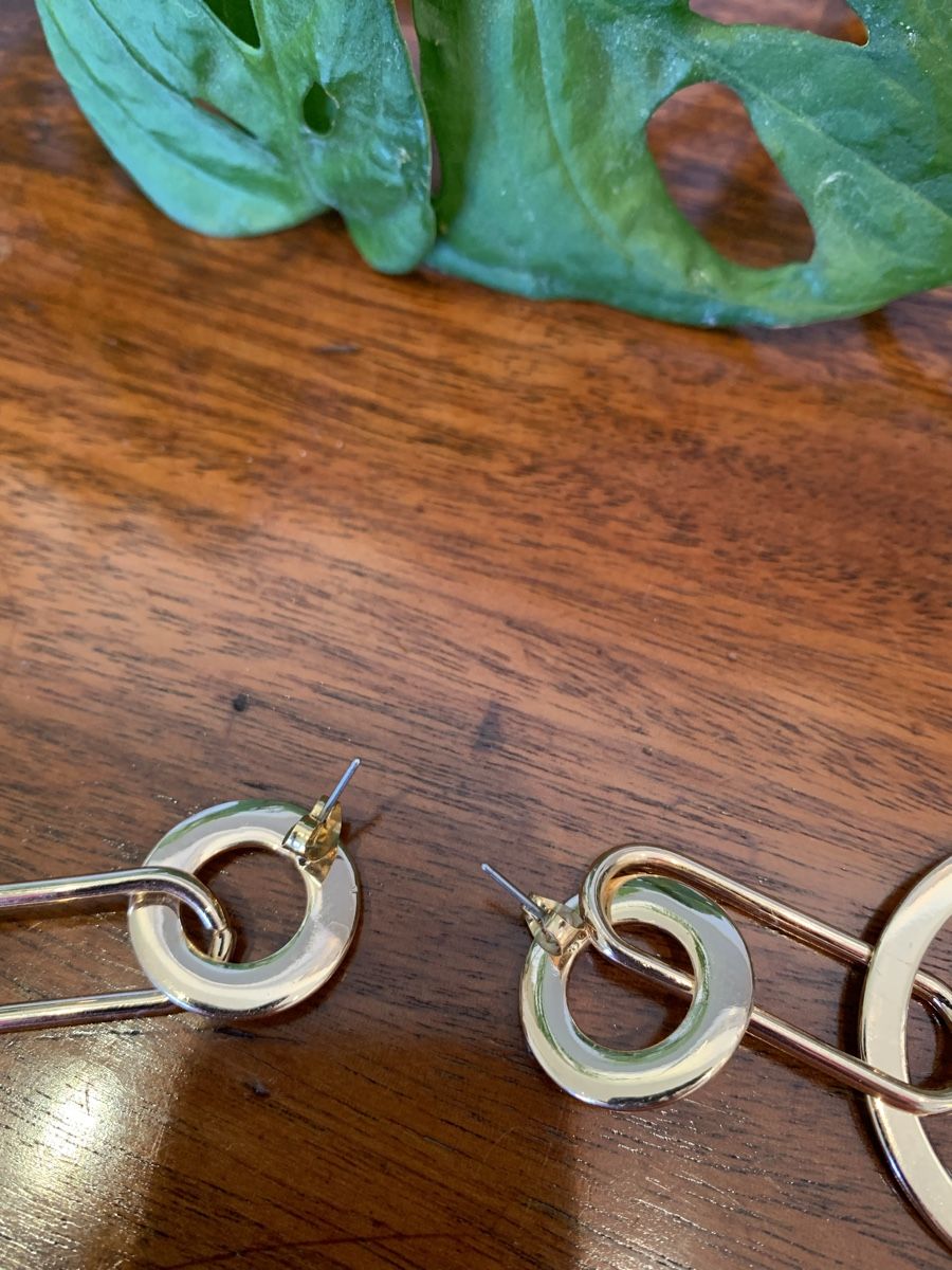 Orecchini pendenti & Orecchini a lobo: Boucles d'oreilles pendantes dorées – Usato da Genève venduto da sanchka0 2