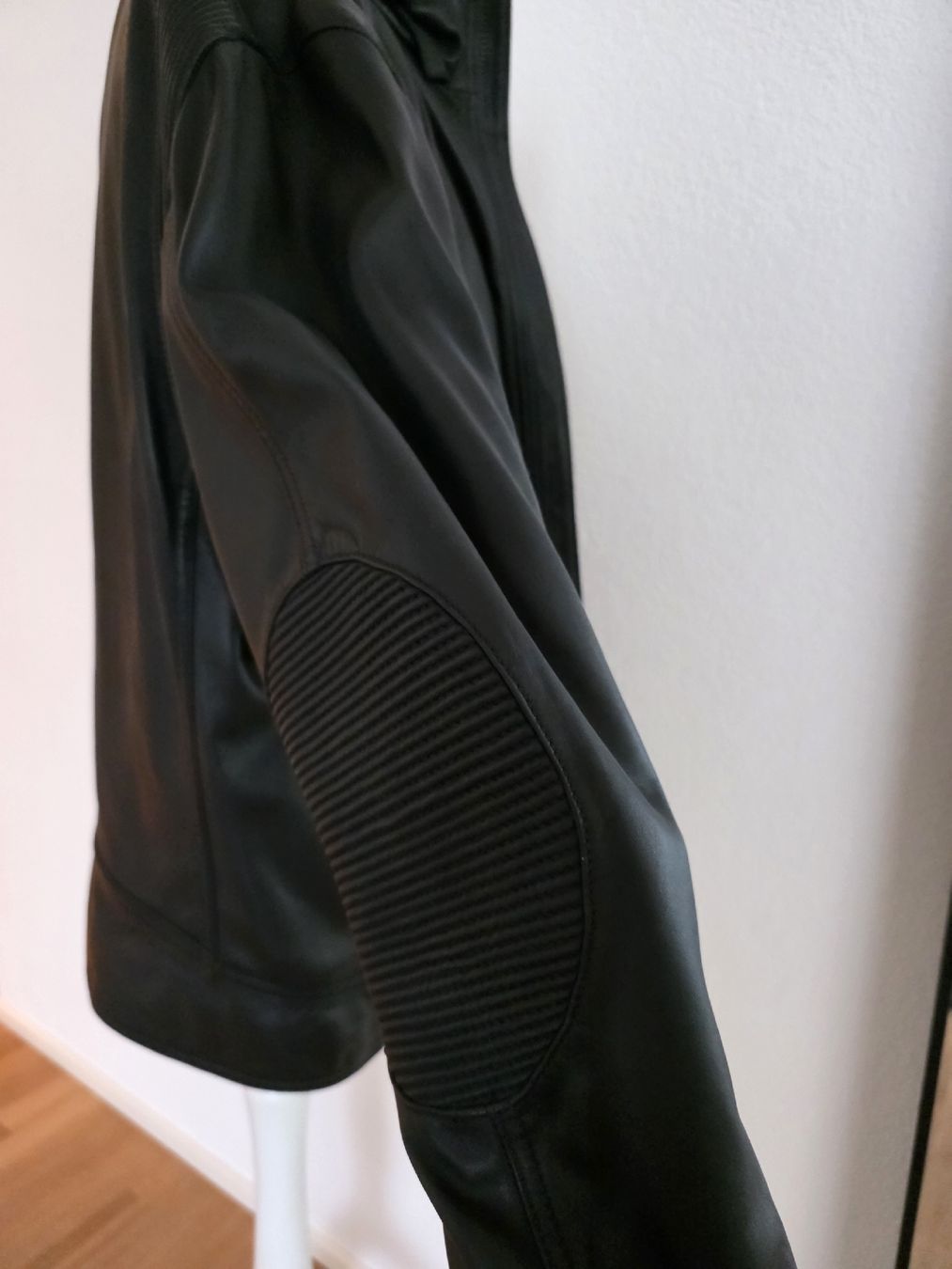 Strellson Giacche: neue Strellson Herren Lederjacke, Gr. 52 – Nuovo (secondo la descrizione) da Kerns venduto da d_s_obwalden 4