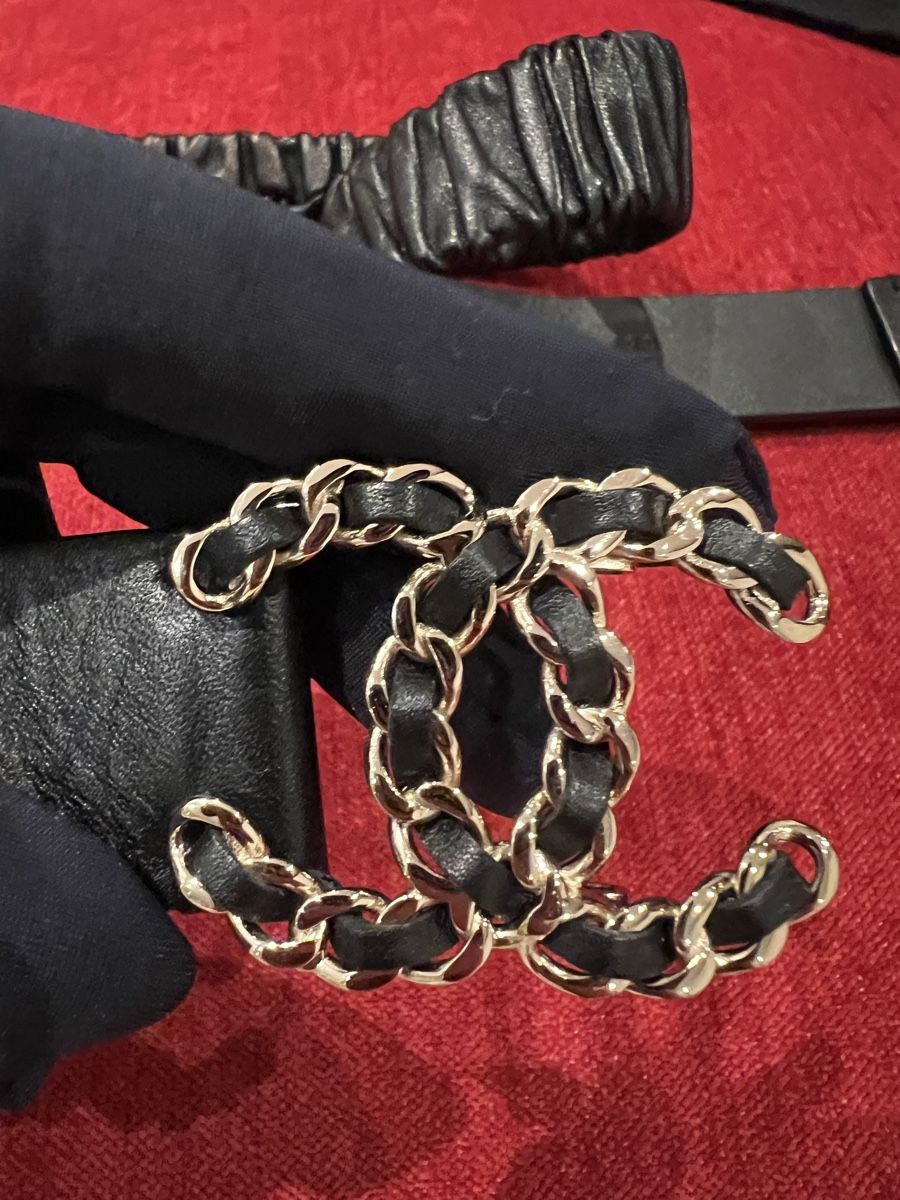 Chanel Cinture: Chanel Stretch Gürtel schwarz Gr. 90 – Usato da Kilchberg ZH venduto da Lisavivienne 2