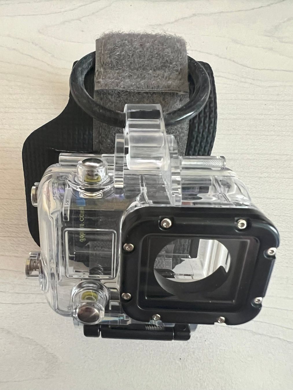 Gopro Action Cam: GoPro Armbandhalterung mit Case – Gebraucht aus Wettingen von Muda33