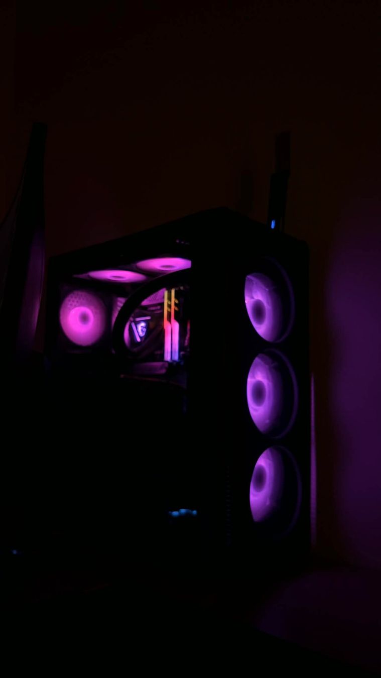 Nvidia PC: High-End Gaming PC – Usato da Kreuzlingen venduto da osm_wjn7 1