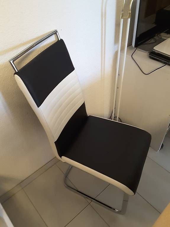 Sedie: 6 chaises – Usato da Lausanne venduto da nic_xr8j 2