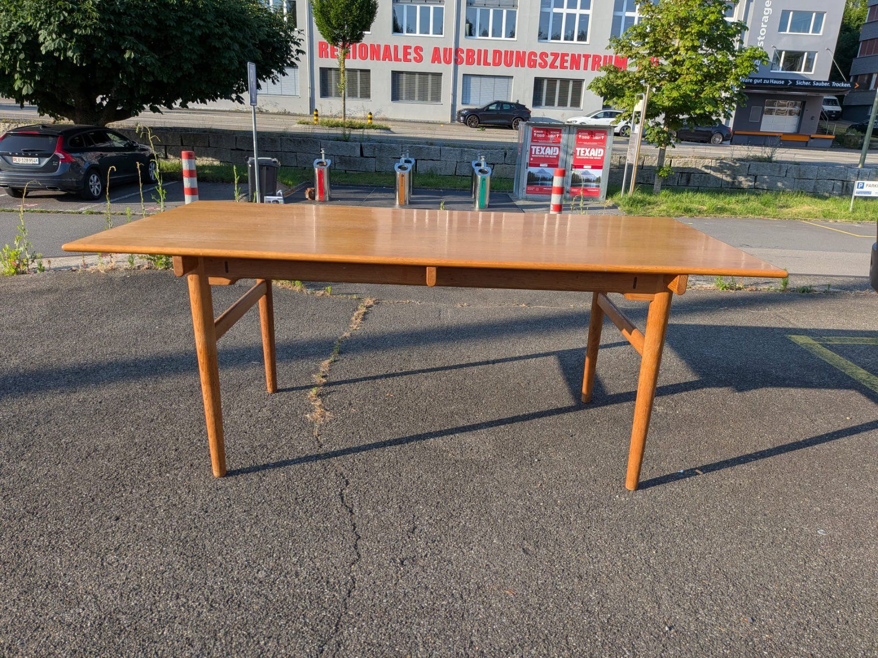 Tavoli: Carl Hansen CH327 Tisch - Dänsiches Design, Eiche - Ref06/46 – Usato da Au ZH venduto da BrockiAu 2