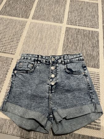 Bershka Shorts Gr. 36