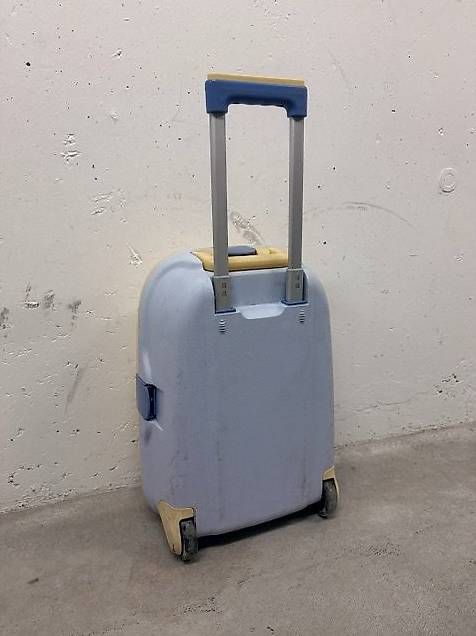 Valises de voyage: Kinderrollkoffer – D'occasion à Au ZH par nat_v2r6 2