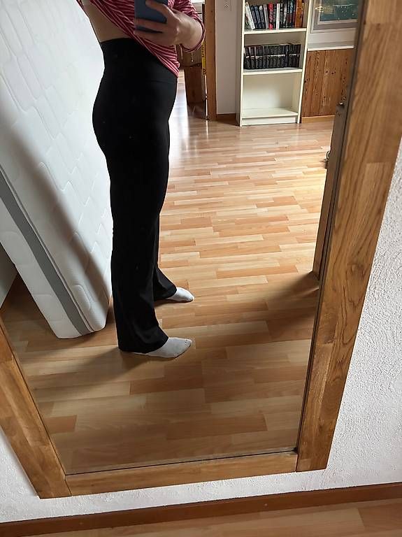 Leggings: Flared Leggings – Neuf avec emballage d'origine à Schaffhausen par mer_tnb7 1