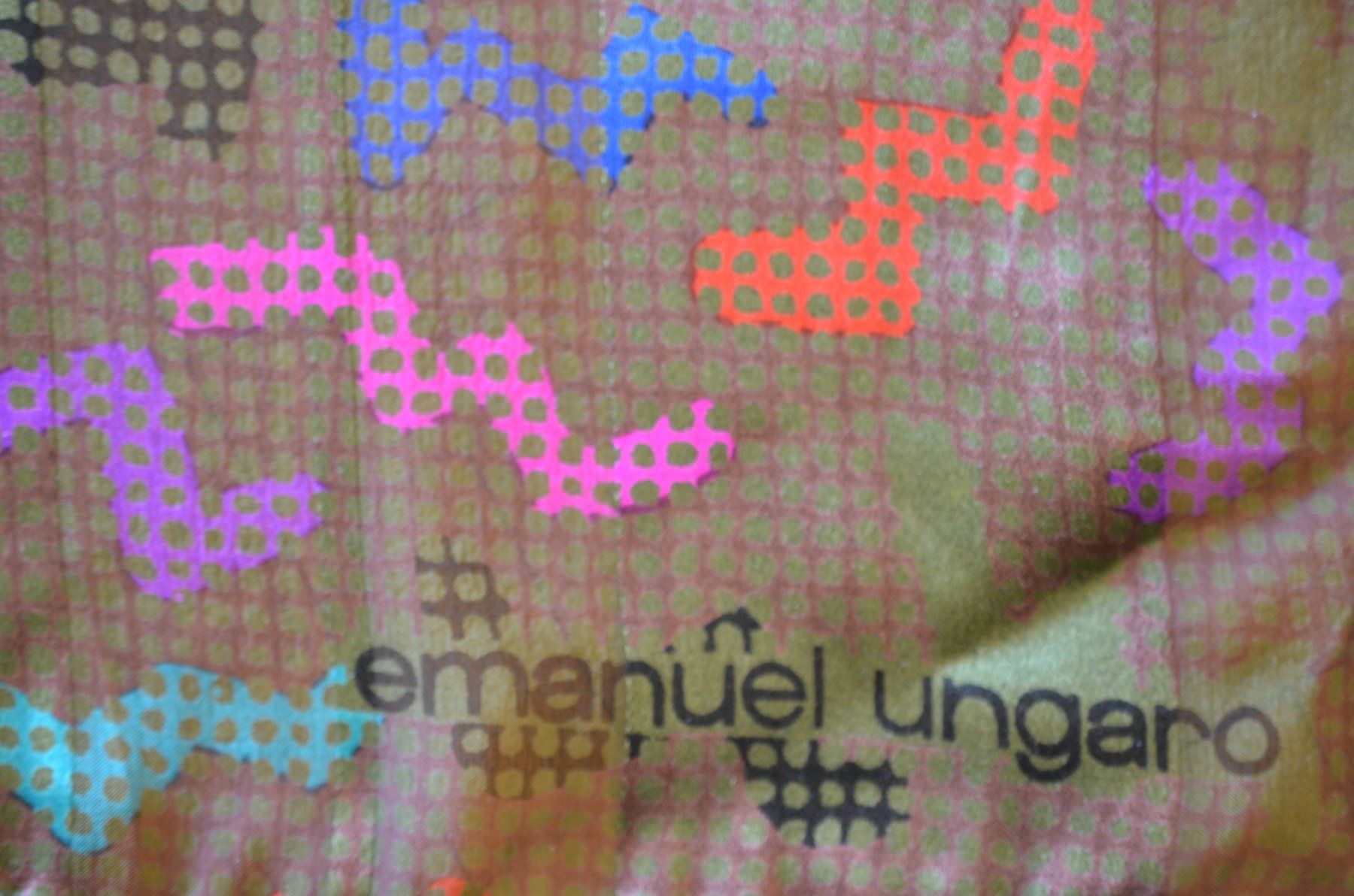 Foulard & Sciarpe: Echarpe Emanuel Ungaro soie – Usato da La Croix (Lutry) venduto da OMEGA07 2