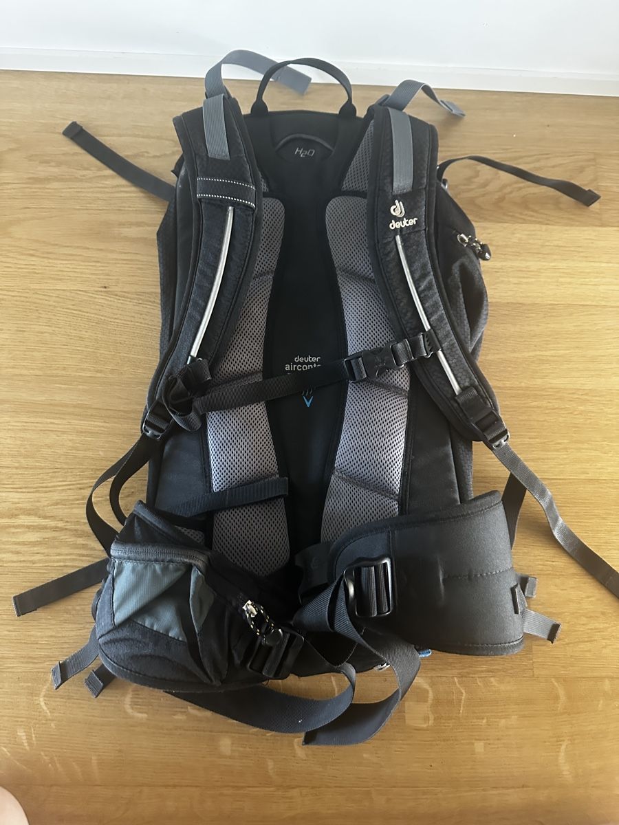 Deuter Zaini: Deuter act trail 32 – Usato da Bern venduto da Tana31 4