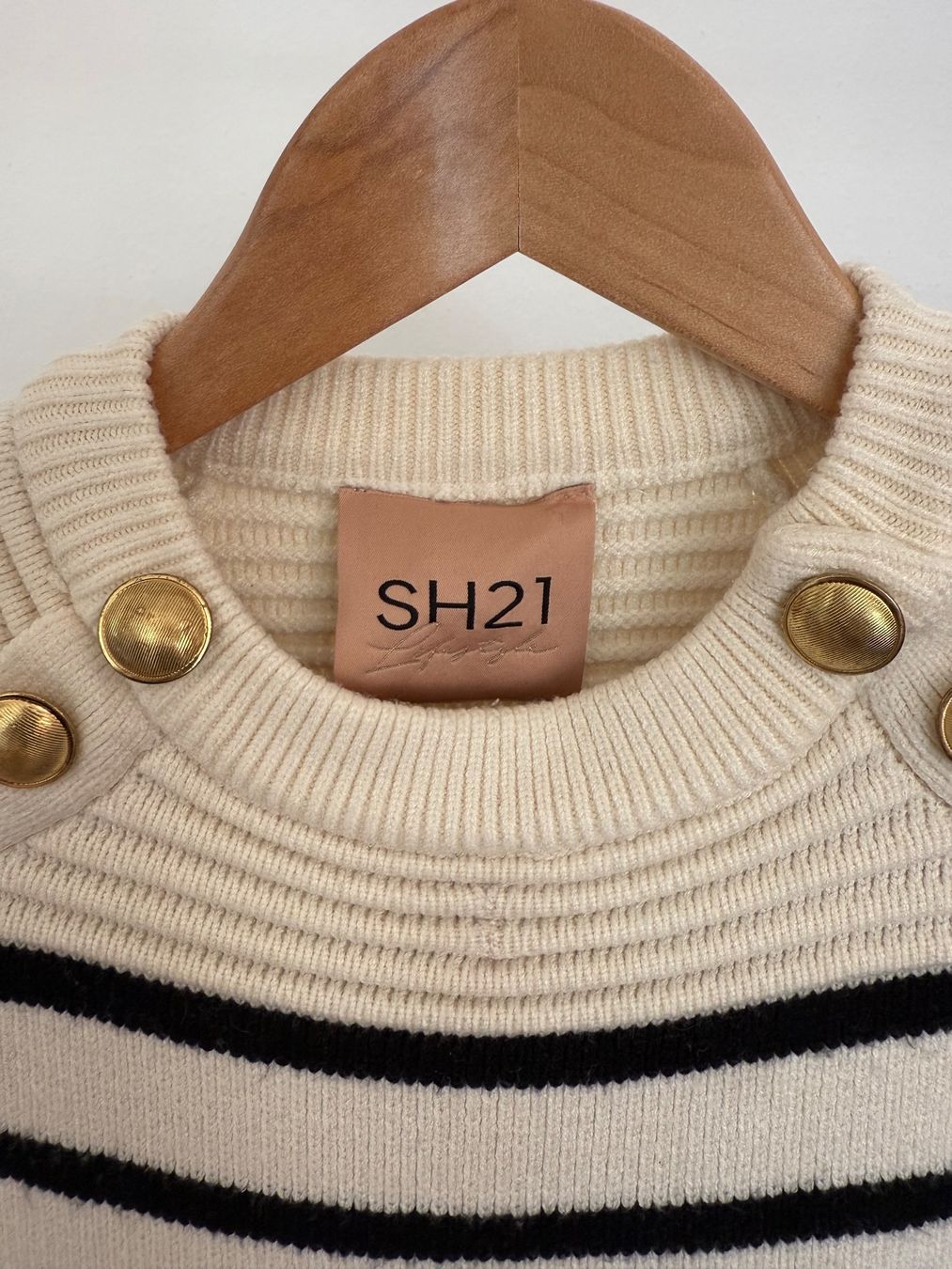 Maglioni & Felpe: Strickpullover, Grösse XS, gestreift, Top Zustand! – Usato da Kriens venduto da MeinKleiderschrank 2