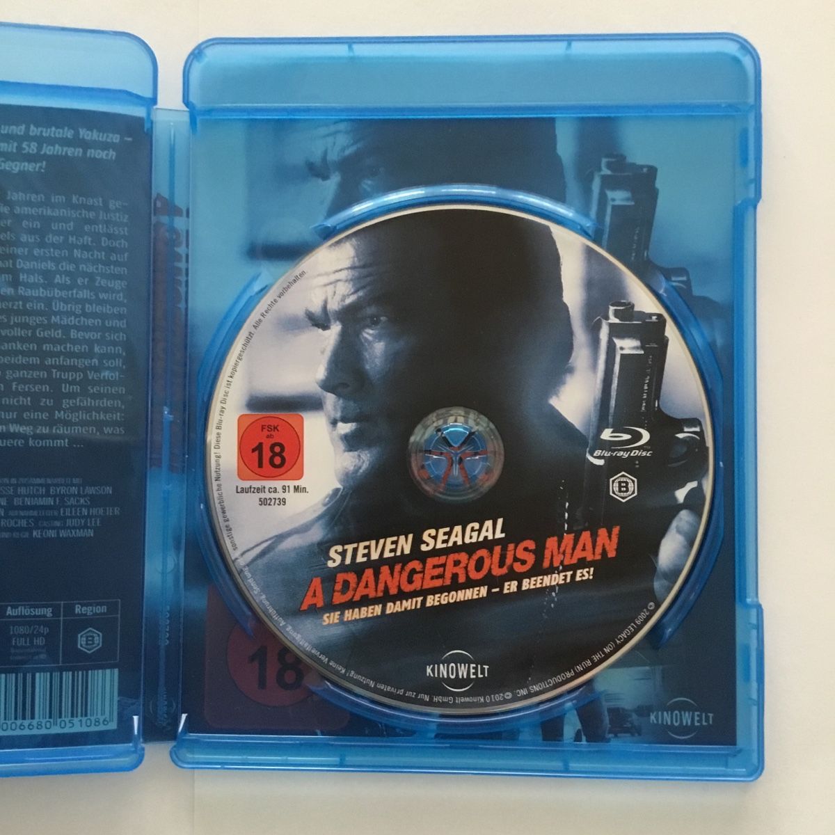 Tutti i DVDs: A Dangerous Man Blu Ray Neu Wertig – Nuovo (secondo la descrizione) da Blauen venduto da berlingo65 2