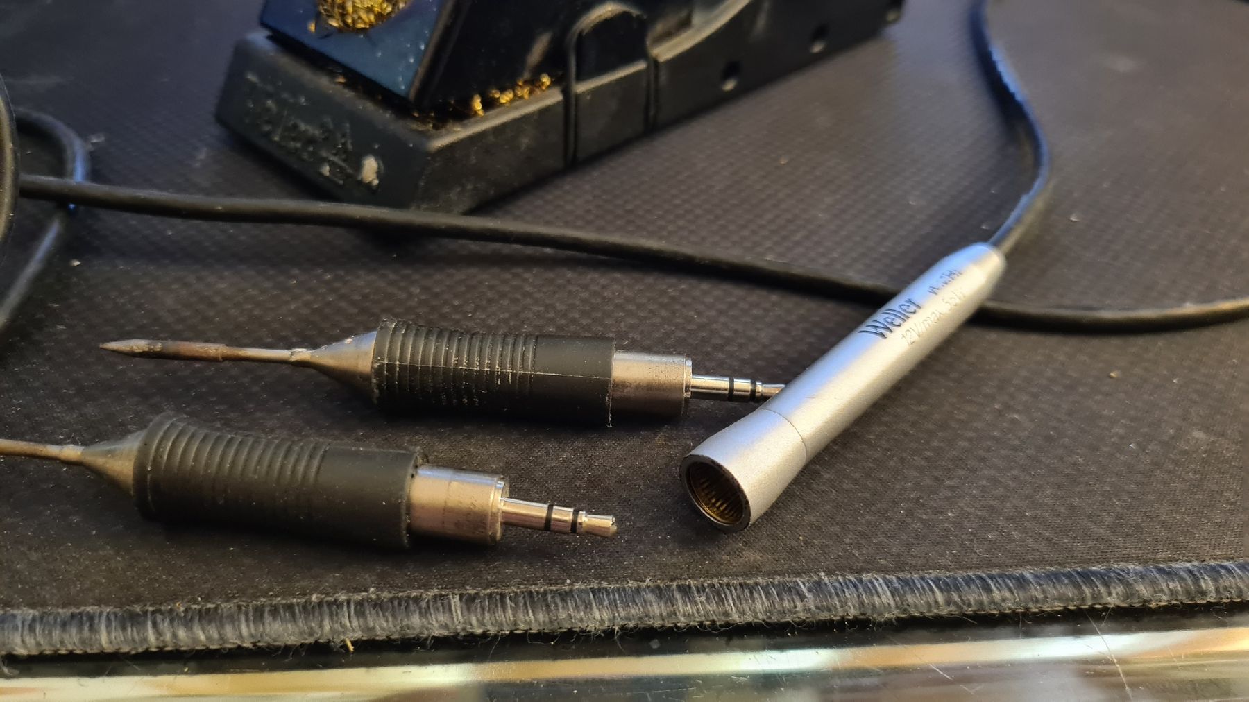 Weller Löten & Schweissen: Fer à souder Weller multi function WD 1M avec panne WMRP 55W – Gebraucht aus Domdidier von  5