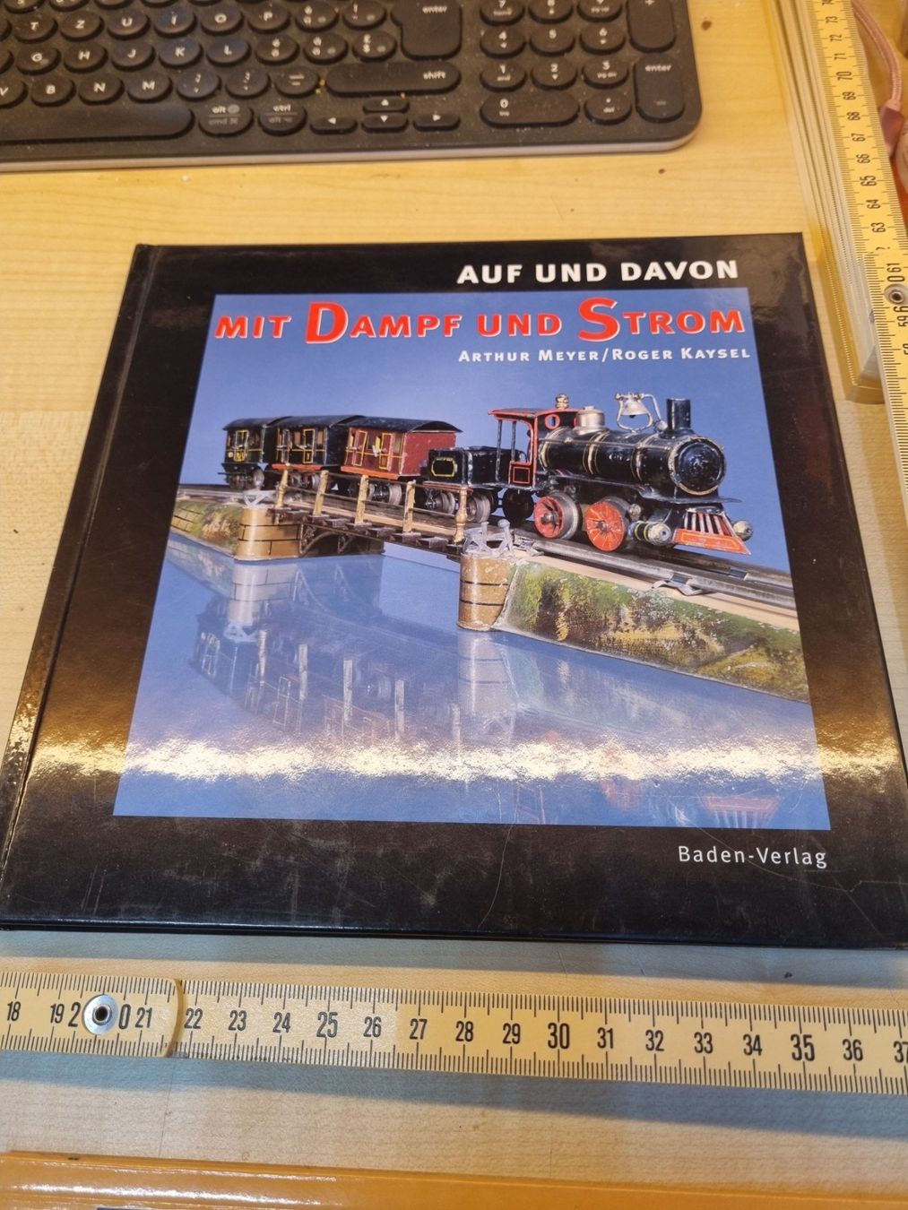 Modellini di ferrovie: Modellbahnbuch – Usato da Männedorf venduto da Modelle-aller-Art