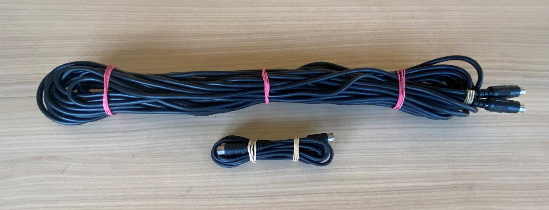 Cavi: S-Video Kabel Mini DIN-Stecker 4 polig – Usato da Einigen venduto da Seeland2ndHand 1