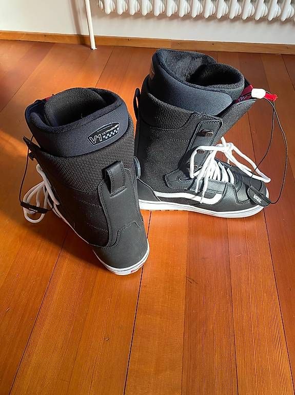 Scarpe da uomo: Snowboard Schuhe Vans (Gr.46) – Usato da Buchs AG venduto da fisch_63 3