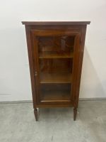 Vitrine Biedermeier Stil Kirschbaum 3-seitig verglast