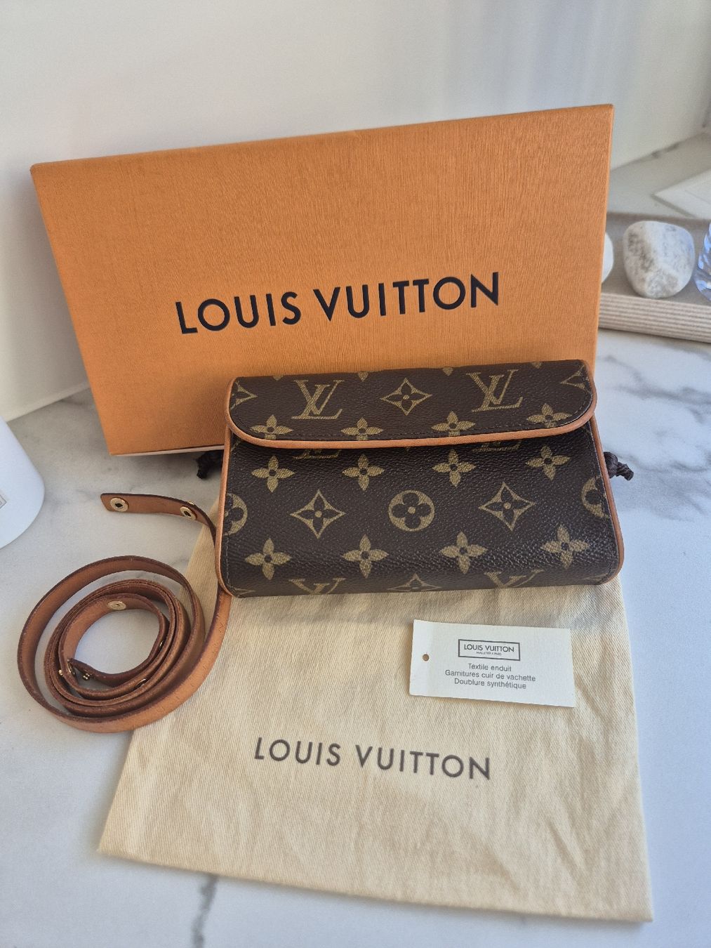 Louis Vuitton Taschen für Damen: Louis Vuitton Pochette Florentine XS – Gebraucht aus Weisslingen von Airgate 9