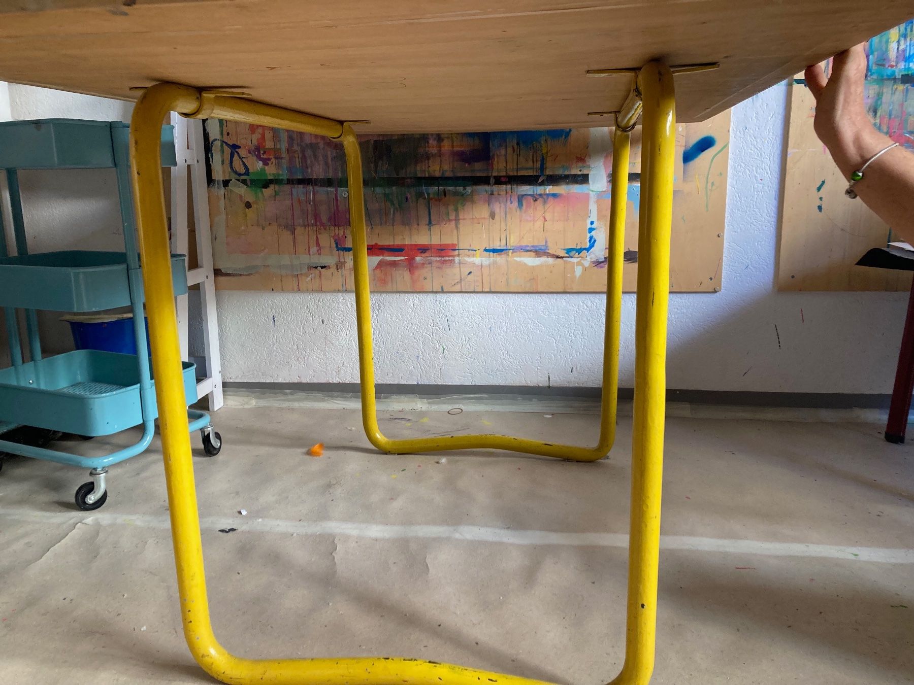 Sonstiges Mobiliar: Tischbeine Vintage – Gebraucht aus Zürich von Lenovo03