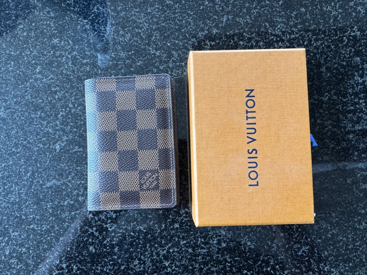 Louis Vuitton Altro in  Abbigliamento & Accessori: Louis Vuitton Kartenetui Portefeuille Multiple – Nuovo (secondo la descrizione) da Altendorf venduto da FF_26 2