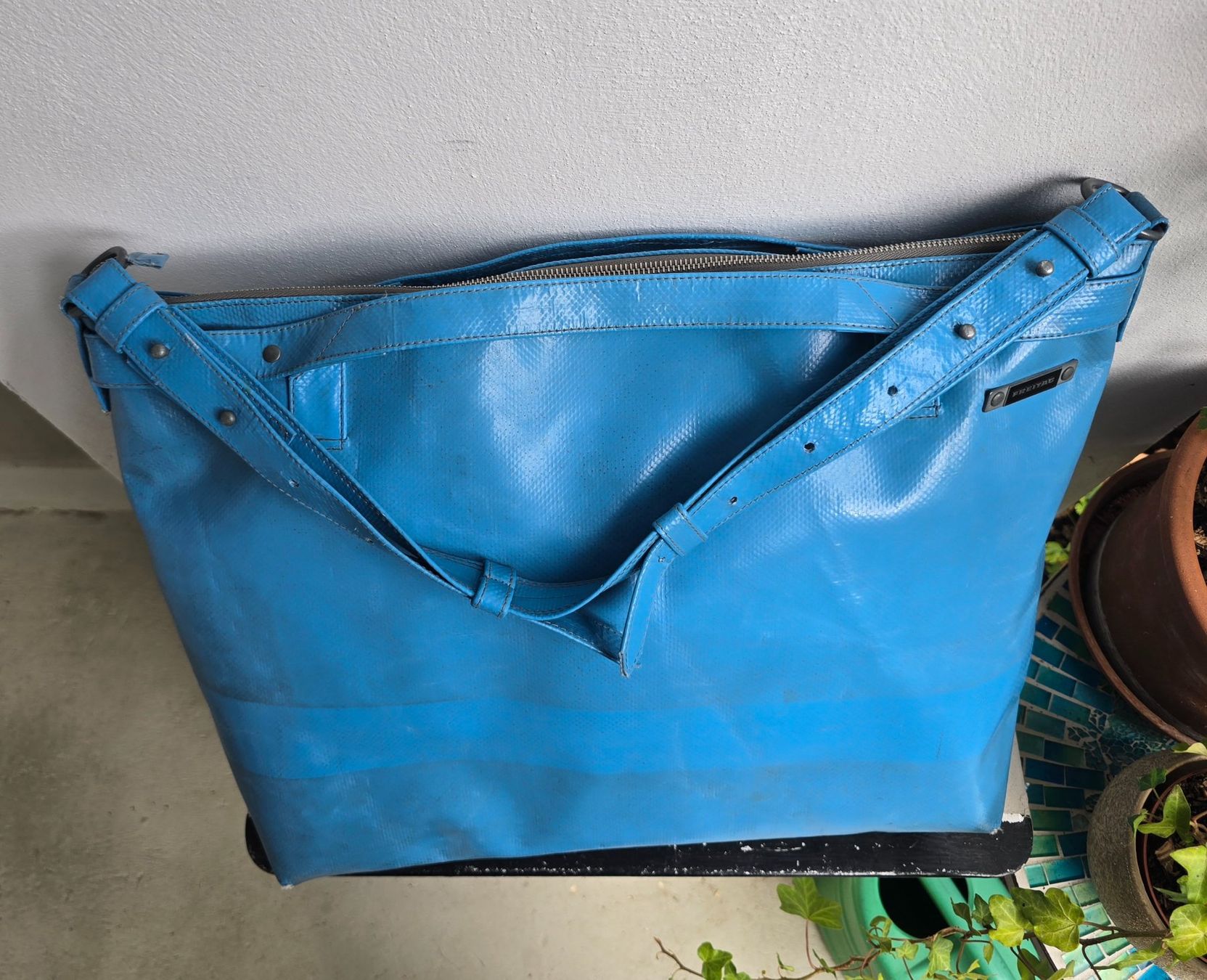 Freitag Borse da donna: Freitag Tasche R121 Ahlgren, hellblau – Usato da Bern venduto da Lepidoptera11