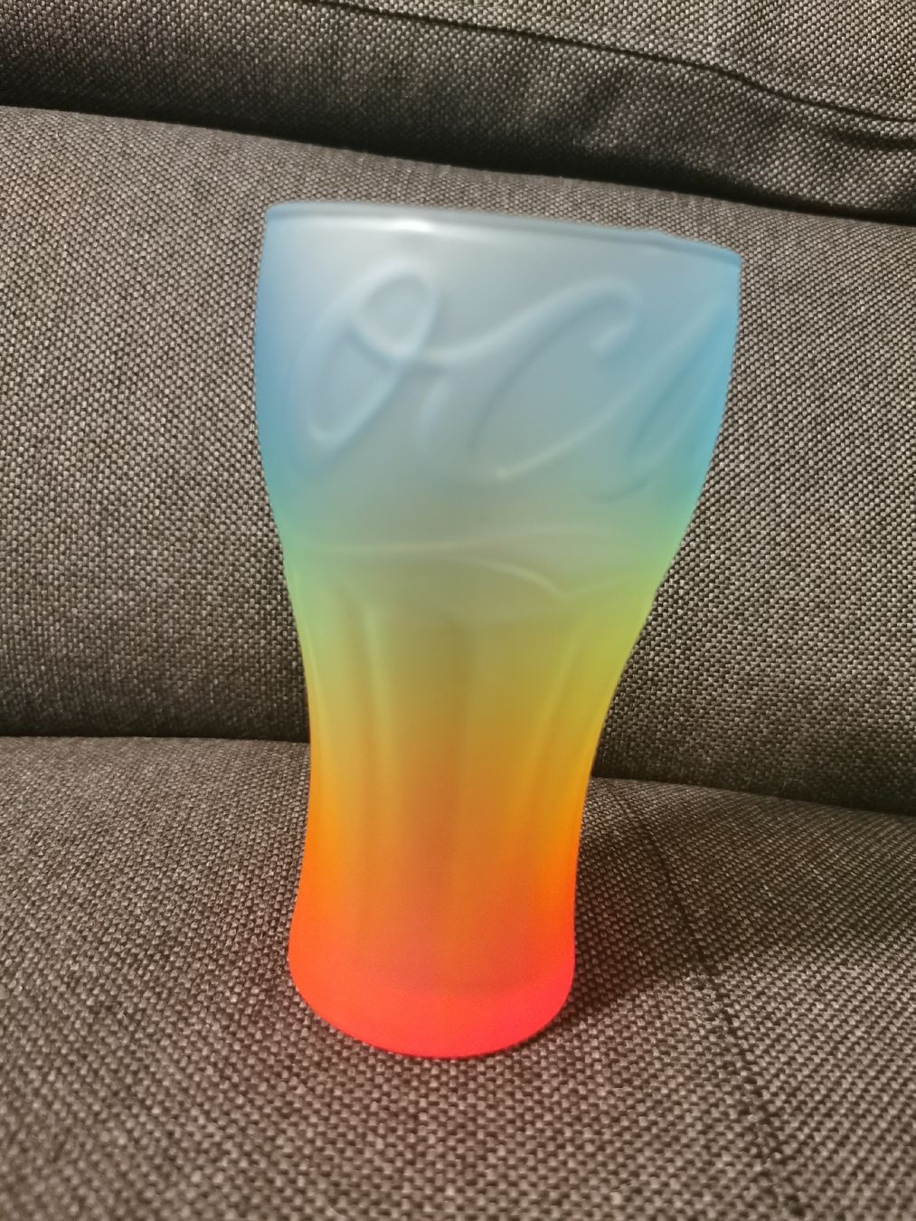 Coca-Cola Bicchieri: Coca Cola Regenbogenglas 2022 – Usato da Buchs SG venduto da and_s6ps