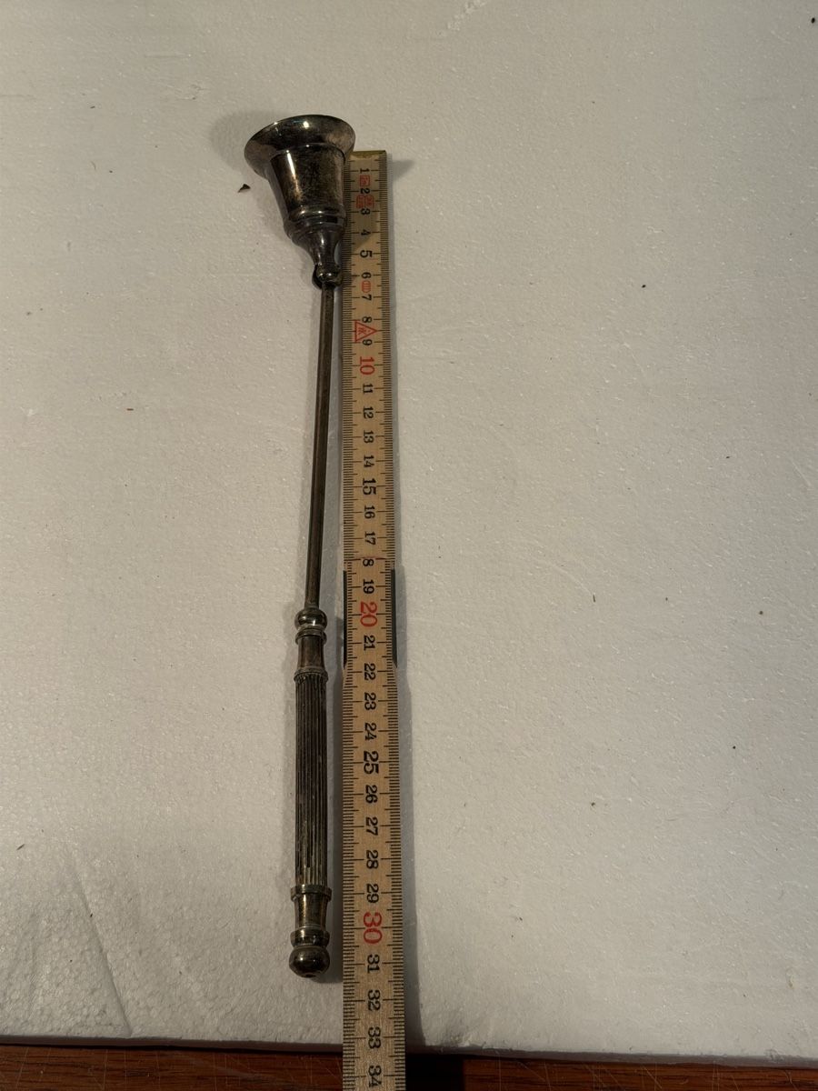 Portacandele: Antique Silver Plated Candle Snuffer - Perfect Gift! – Usato da Lausanne venduto da vas_cdb2 6