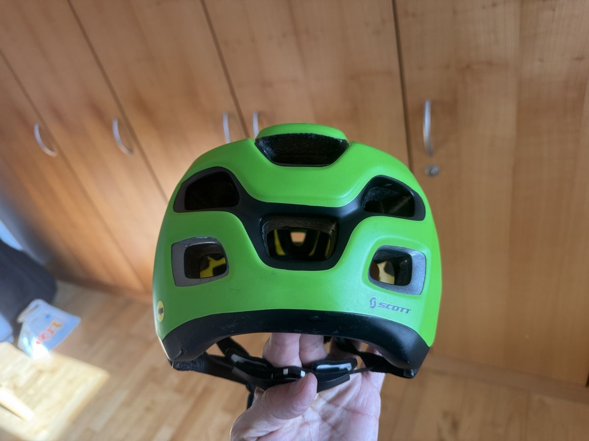 Scott Caschi: Scott STEGO Mips Freeride Bike Helm – Usato da Luzern venduto da Txavi 2