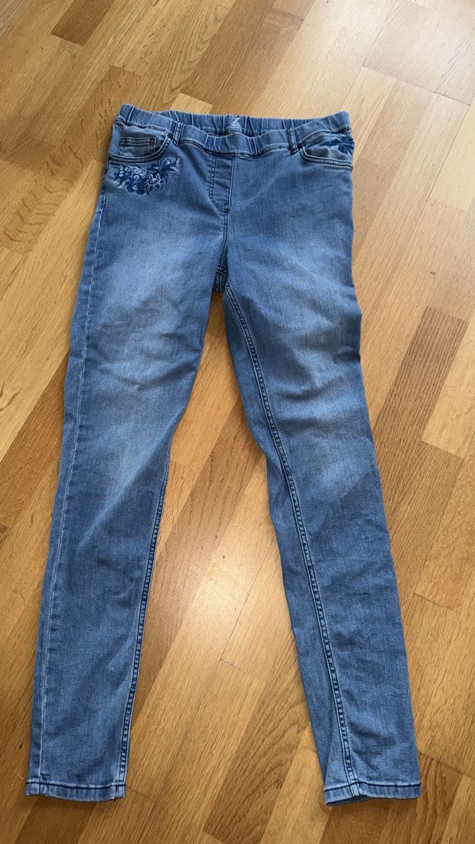 Jeans: Jeans -Jeggings, 42 – Usato da Gümligen venduto da morticiaaddams