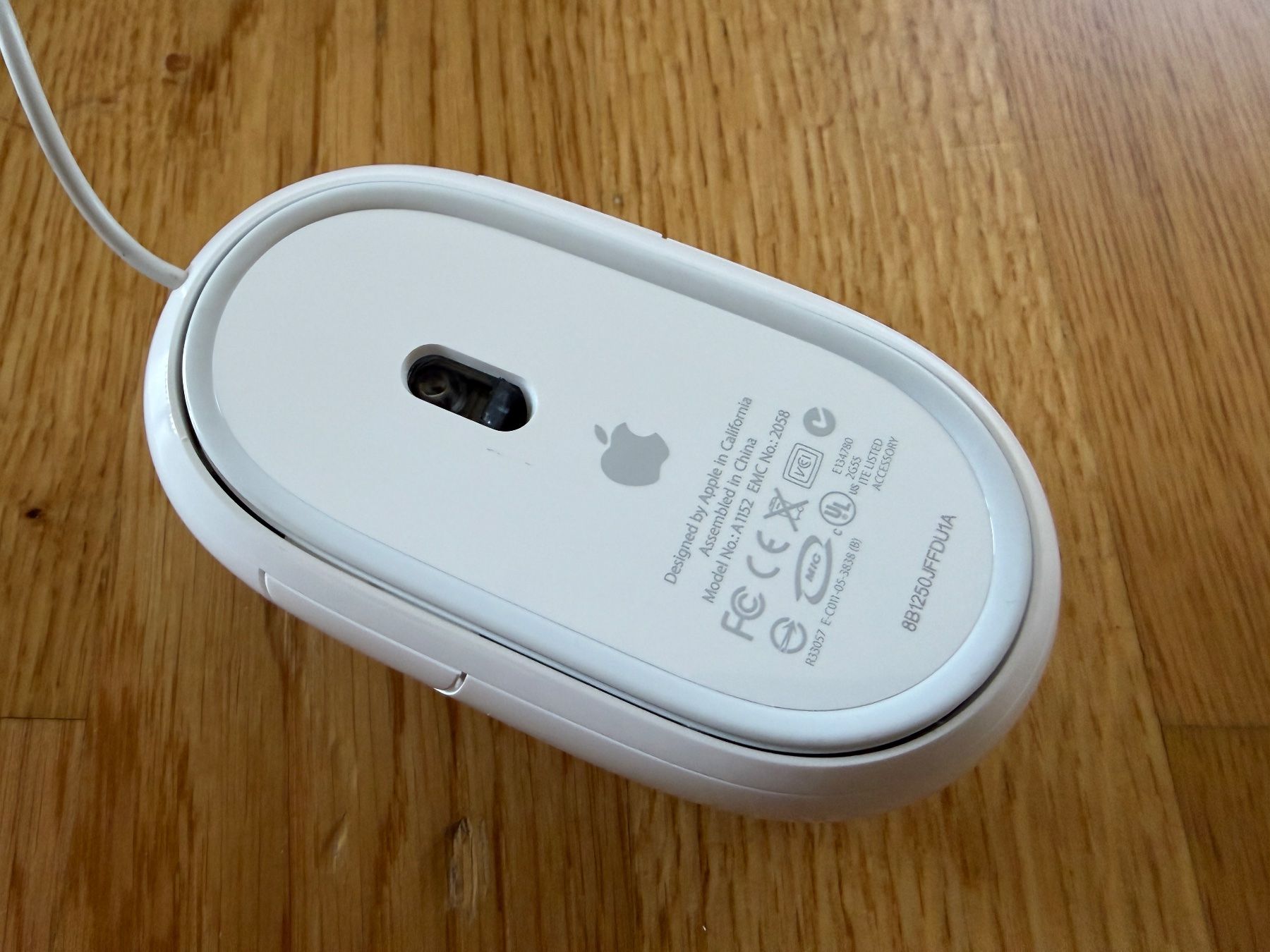 Apple Souris: Apple Maus (Model Nr. A1152) – D'occasion à Basel par durelm 1