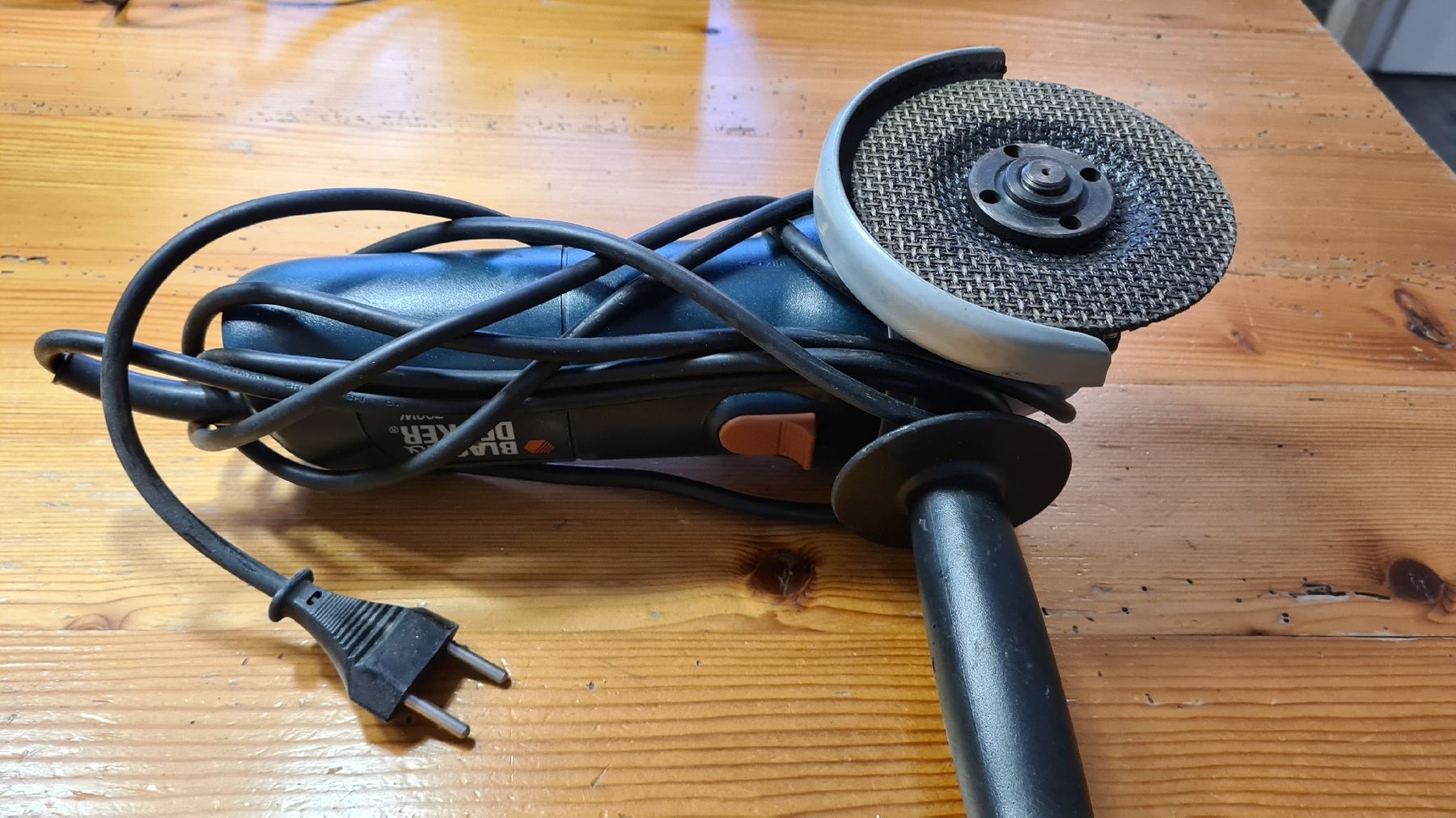 Toutes les machines: Black x decker – D'occasion à Blumenstein par SStaempfli