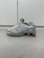 Nike Shox x Supreme – Blanc / Gris / Rouge ❤️ | Taille 41